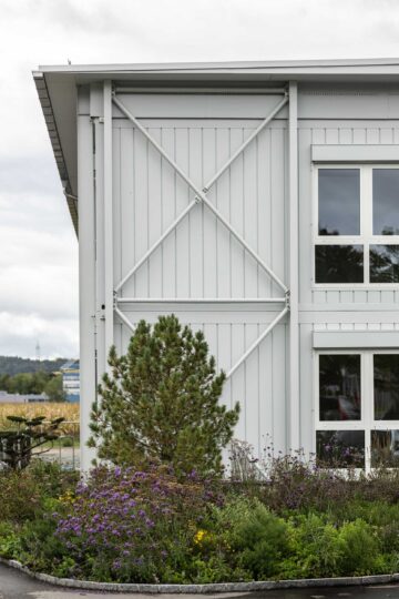 Elektra urna Da lniken low res09