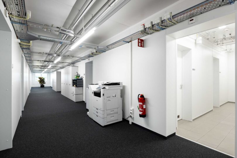 Elektra urna Da lniken low res17