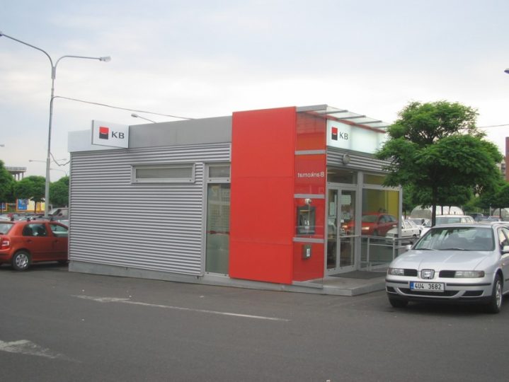 Modular-komerz-bank-usti-n-l-cz-8