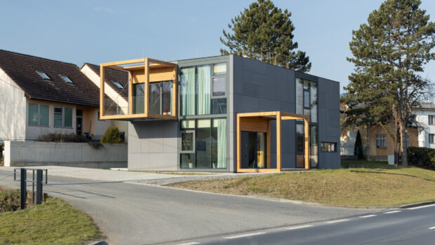 Pension Koma 01 retus low res