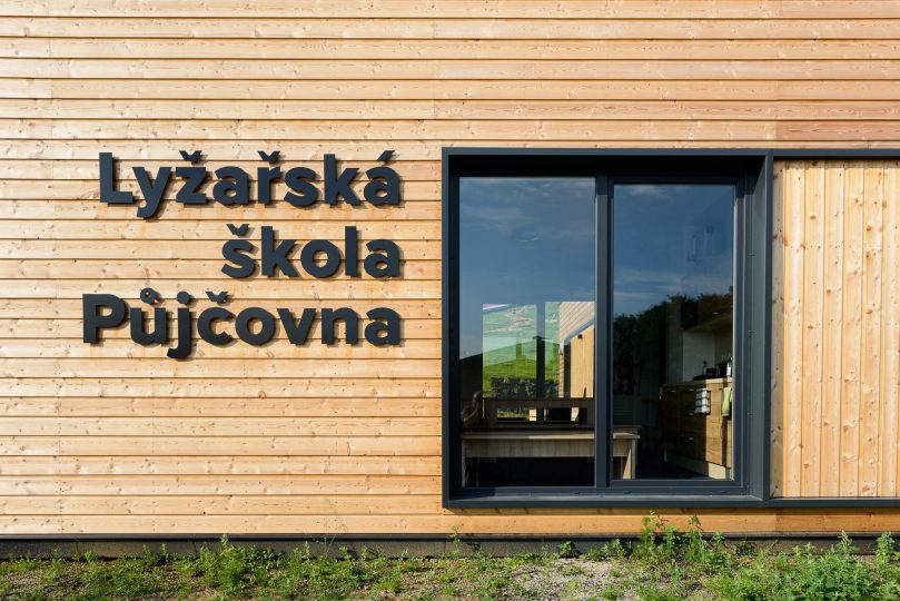 Lyzarska skola moninec 13