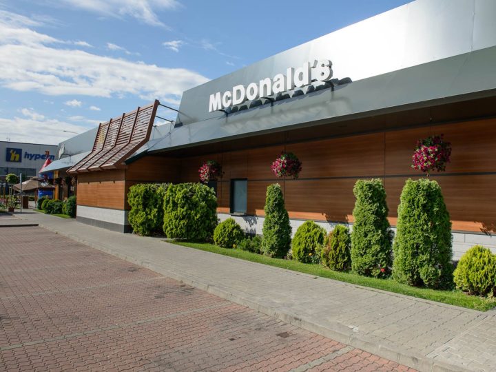 Mcdonald-blava-36