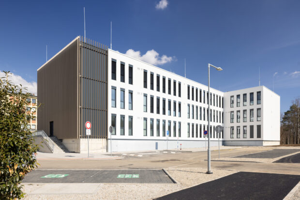 Psychiatricke oddeleni O Strov 01 low res