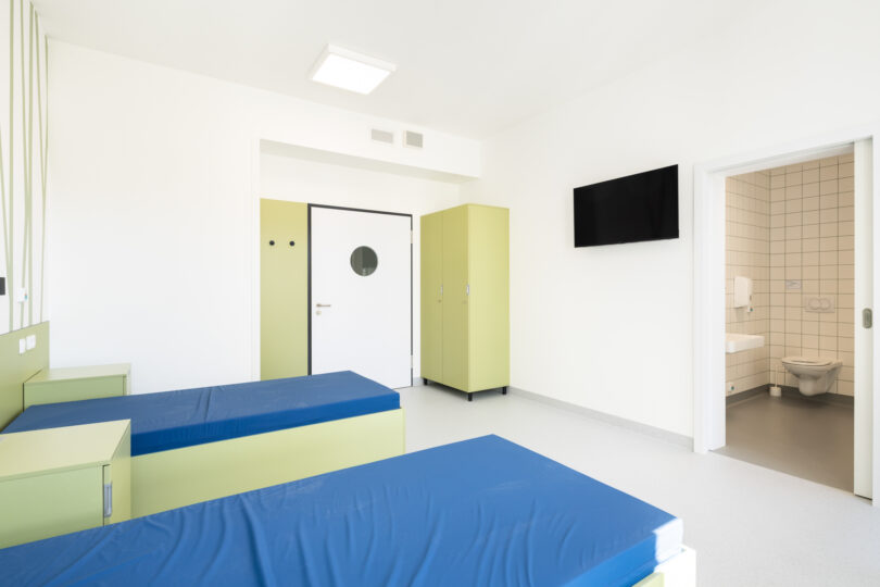 Psychiatricke oddeleni O Strov 16 low res