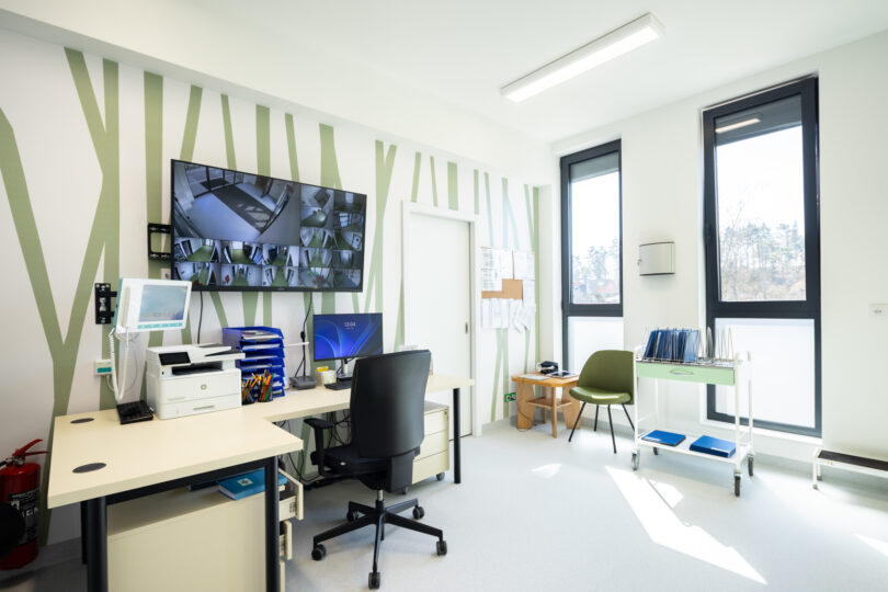 Psychiatricke oddeleni O Strov 30 low res