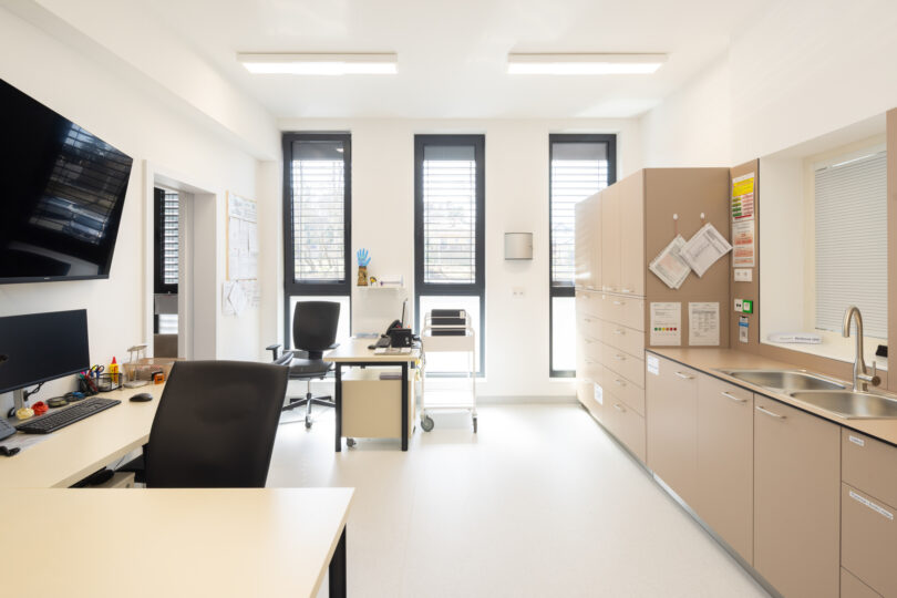 Psychiatricke oddeleni O Strov 33 low res