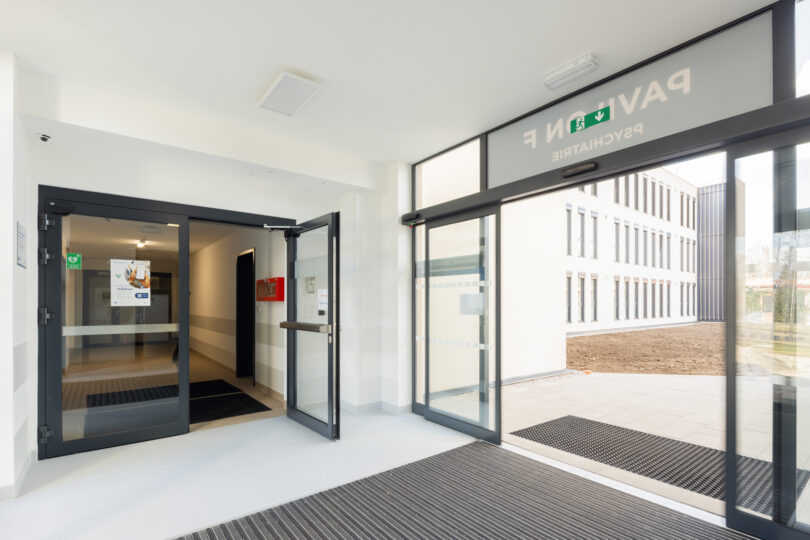 Psychiatricke oddeleni O Strov 66 low res