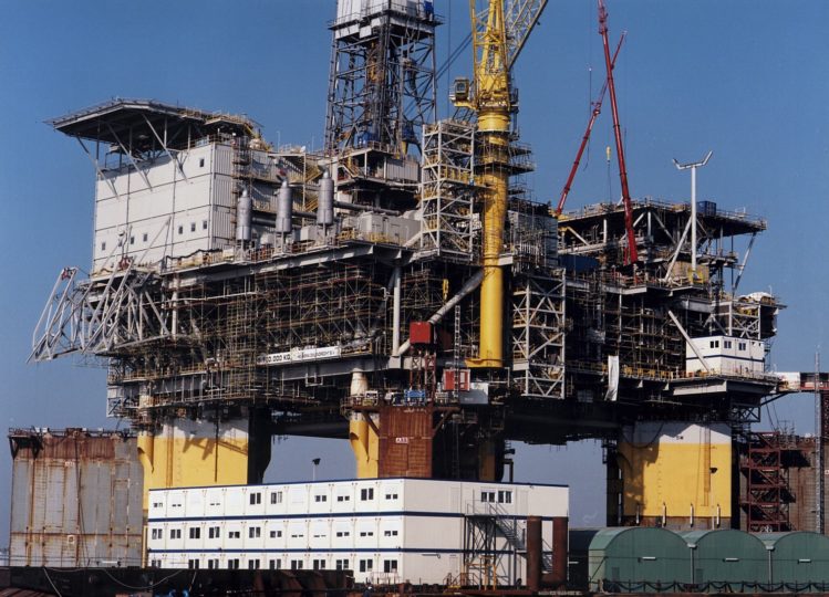 Oil-platform-1