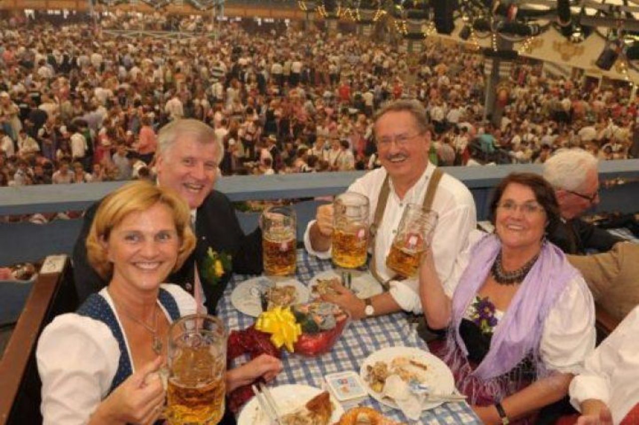 Oktoberfest_2010_4